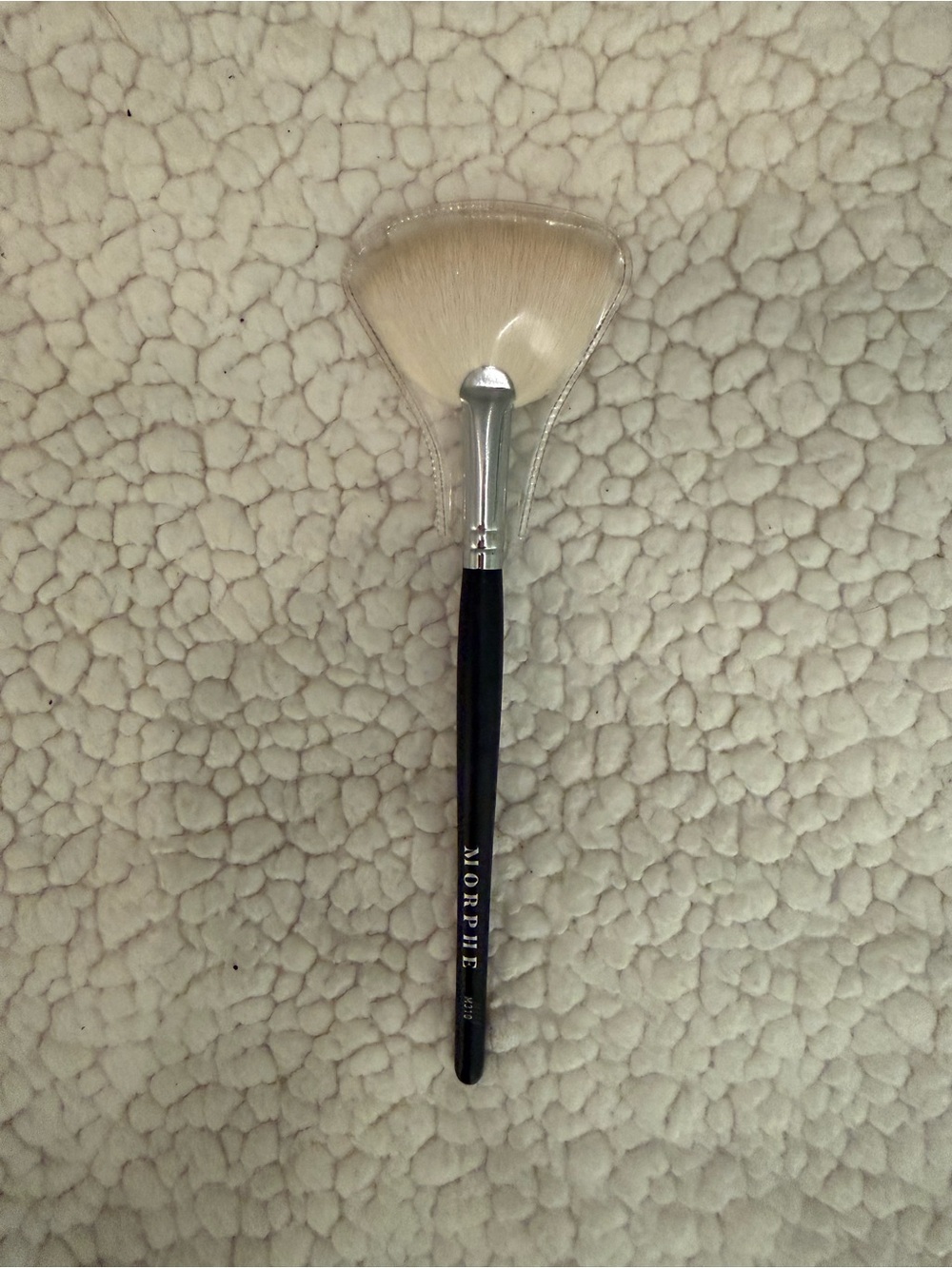 Morphe Makeup Brush with Black Handle